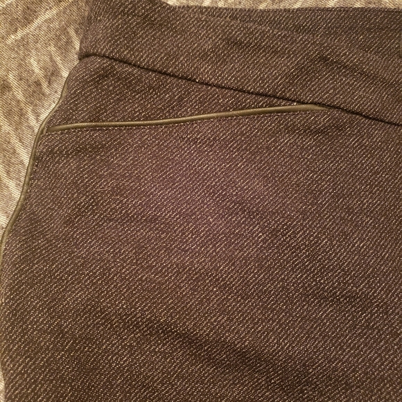 3/$25 Reitmans modern stretch leggings, size 12P - Picture 2 of 7